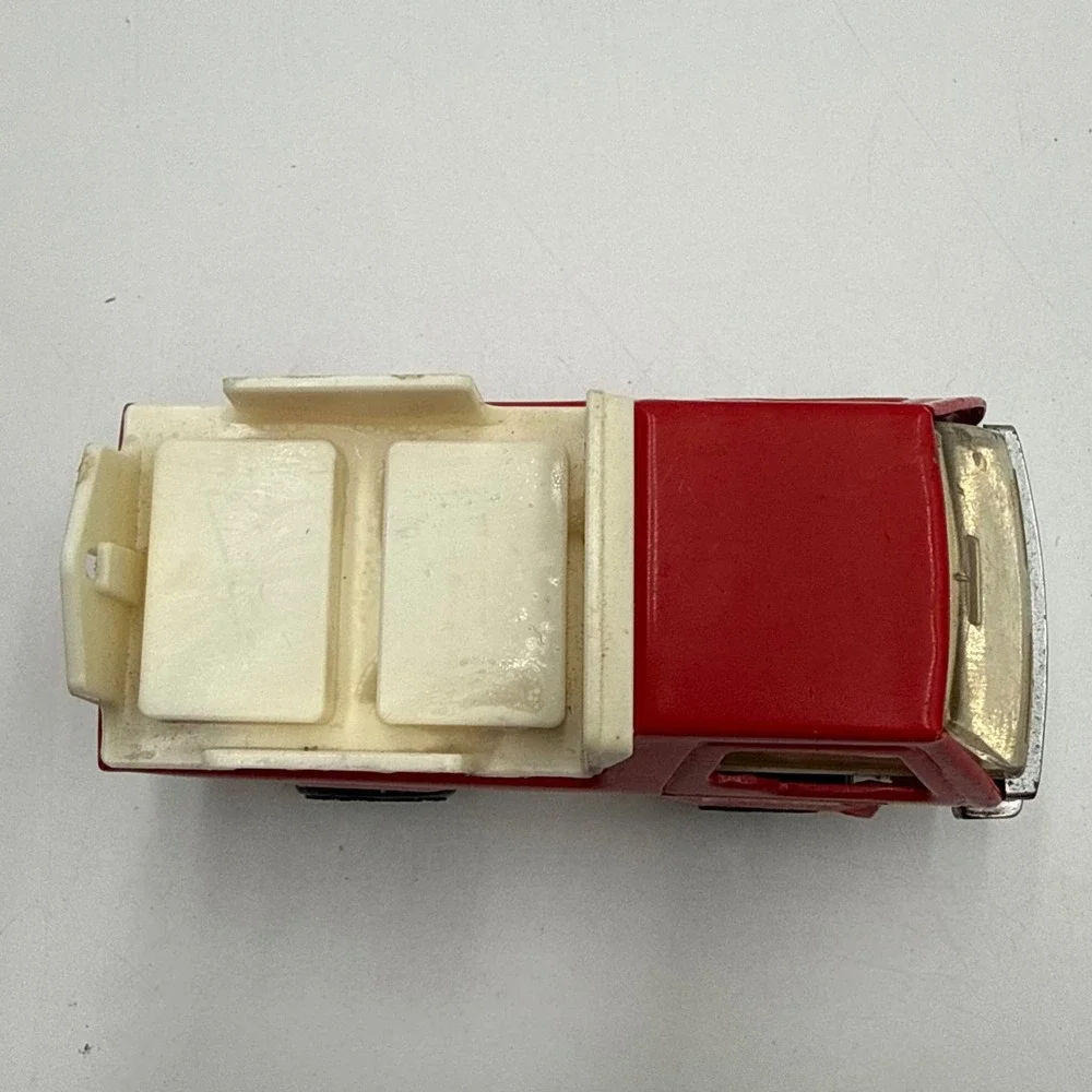 1982 Buddy L Coca-Cola Delivery Truck Vintage Red Toy Macau